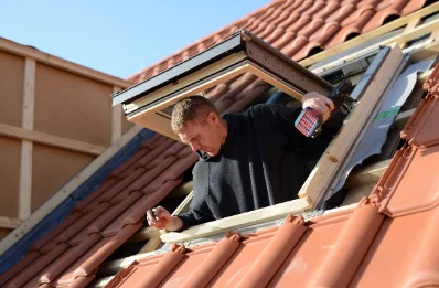 Pose de fenêtres de toit Velux à Seyre